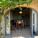 Torretta Filomena Toscana 哥尔顿