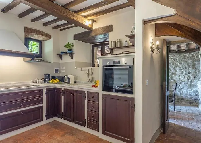 Torretta Filomena Toscana فيلة كورتونا